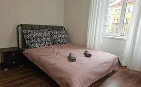 Apartments Zizkov 2C
